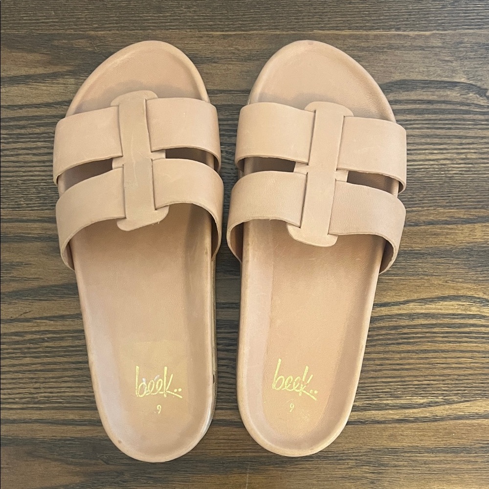 Beek Courser Slide Sandals - Size 9 - Honey